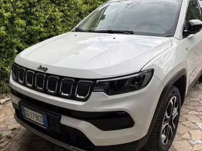 Usata Jeep Compass Limited 131 CV (96 kW) 2024 SUV