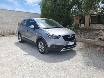 Usata Opel Crossland X Innovation 120 CV (88 kW) 2020 Grigio SUV