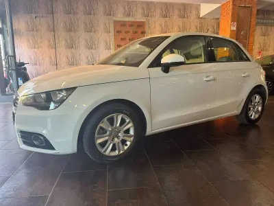 Usata Audi A1 Sportback Ambition 105 CV (77 kW) 2013 Bianco Utilitaria