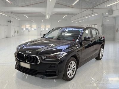 Usata BMW X2 149 CV (109 kW) 2022 Grigio SUV