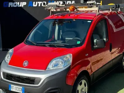 Usata Fiat Fiorino 95 CV (69 kW) 2016 Rosso Monovolume