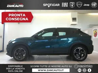 Occasion Alfa Romeo Junior 114 kW (156 ch) 2025 Bleue SUV