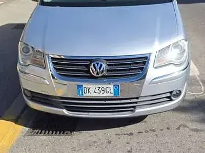 Usata VW Touran Highline 140 CV (102 kW) 2007 Argento Monovolume