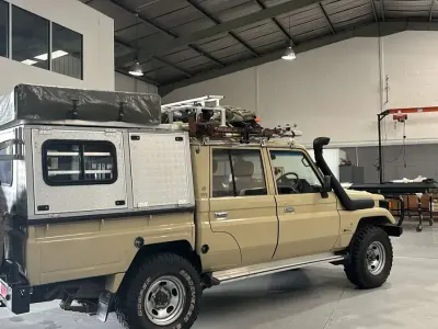 Usata Toyota Land Cruiser 238 CV (175 kW) 2006 Beige SUV
