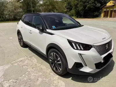 Usata Peugeot 2008 2023 Bianco SUV