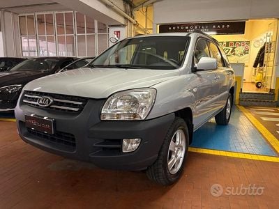 Usata Kia Sportage Active 141 CV (103 kW) 2007 Grigio SUV