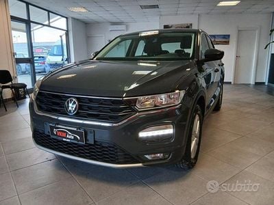 Usata VW T-Roc 116 CV (85 kW) 2021 Grigio SUV