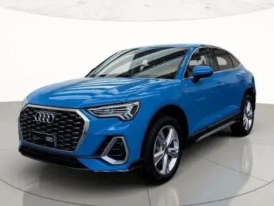 Usata Audi Q3 Sportback S-Line 190 CV (139 kW) 2023 Blu turbo SUV