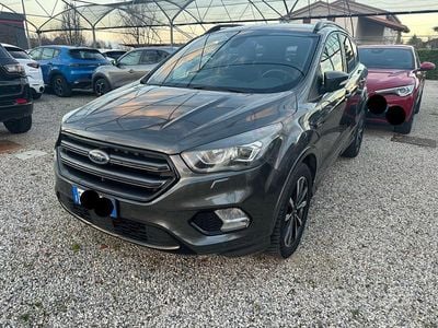 Usata Ford Kuga ST 150 CV (110 kW) 2019 Grigio SUV