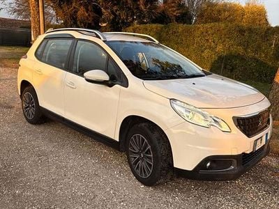 Usata Peugeot 2008 100 CV (73 kW) 2016 Bianco SUV