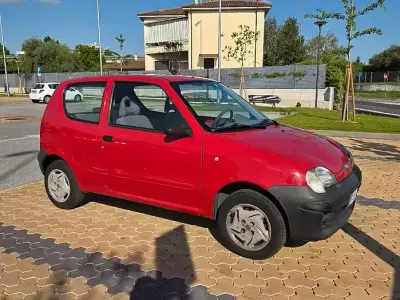 Occasion Fiat 600 54 ch (39 kW) 2006 Rouge Citadine