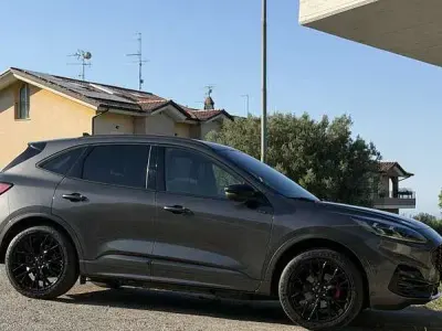 Usata Ford Kuga ST-Line X 224 CV (164 kW) 2023 SUV