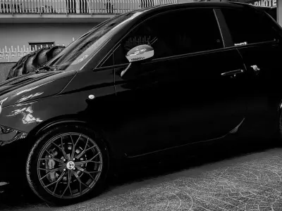 Usata Abarth 595 Custom 179 CV (131 kW) 2015 Nero Utilitaria