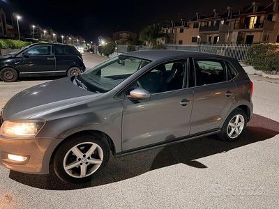 Usata VW Polo Comfortline 75 CV (55 kW) 2012 Grigio Utilitaria