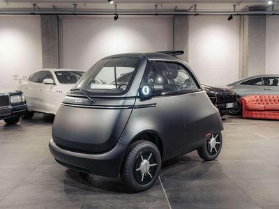 Nuova Micro Microlino 12 kW (17 CV) 2025 Nero opaco Utilitaria