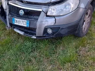 Usata Fiat Sedici 120 CV (88 kW) 2008 SUV