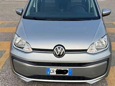Usata VW up! Move 65 CV (47 kW) 2023 Utilitaria