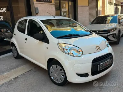Second-hand Citroën C1 68 CP (50 kW) 2011 Alb Hatchback