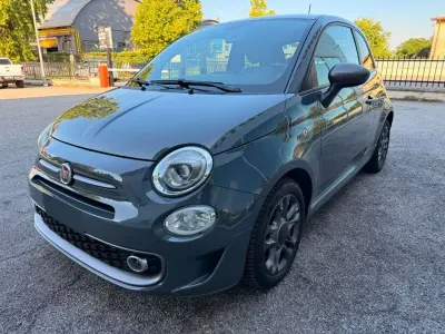 Usata Fiat 500 Collezione 95 CV (69 kW) 2018 Grigio scuro Utilitaria