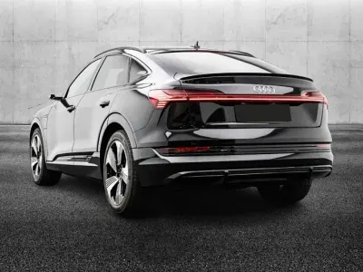 Usata Audi e-tron S-Line 158 kW (215 CV) 2022 Nero SUV