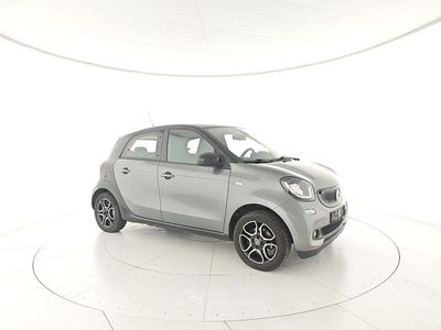 Usata Smart ForFour Prime 71 CV (52 kW) 2018 Gray Utilitaria