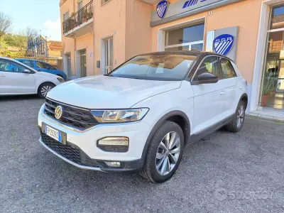 Usata VW T-Roc Style 116 CV (85 kW) 2018 Bianco SUV
