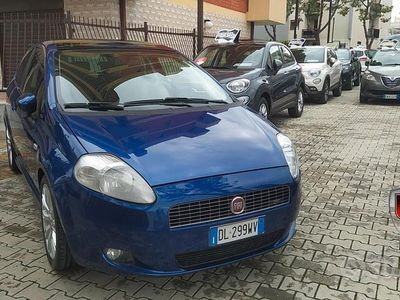Usata Fiat Punto 119 CV (87 kW) 2007 Blu Berlina