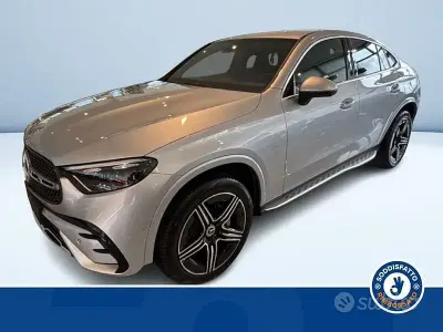 Nuova Mercedes GLC300e 2026 Grigio Coupé