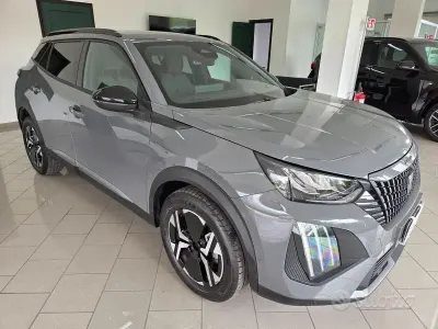 Używany Peugeot 2008 Allure 101 KM (74 kW) 2025 Szary SUV