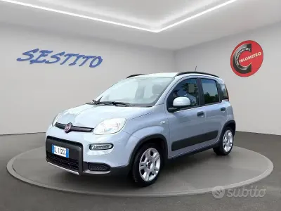Usado Fiat Panda City Life 69 HP (50 kW) 2022 Cinzento Citadino