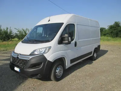 Usata Citroën Jumper 140 CV (102 kW) 2024 Bianco Monovolume