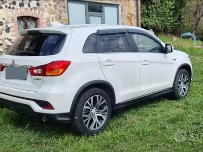 Usata Mitsubishi ASX 117 CV (86 kW) 2019 Bianco SUV