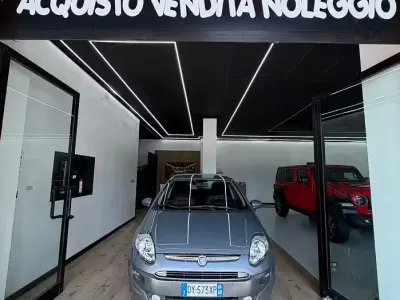 Usata Fiat Punto Evo Emotion 77 CV (56 kW) 2009 Grigio Utilitaria