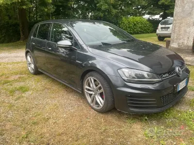 Usata VW Golf VII GTD 184 CV (135 kW) 2015 Grigio Berlina