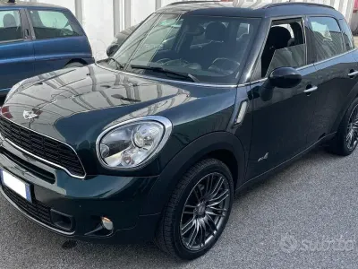 Usata Mini Cooper SD Countryman 143 CV (105 kW) 2014 Verde SUV