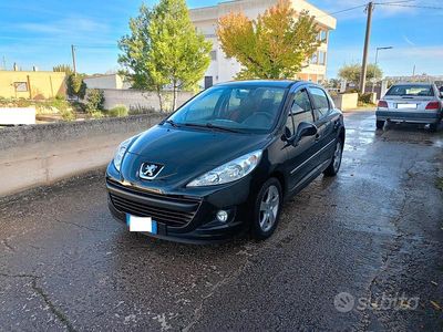 Usata Peugeot 207 92 CV (67 kW) 2011 Nero Berlina