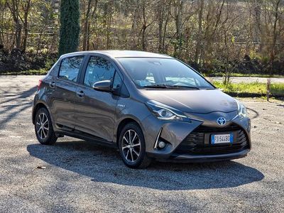 Second-hand Toyota Yaris Hybrid Business Edition 73 CP (53 kW) 2018 Maro Berlinǎ
