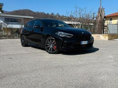 Usata BMW M135 M Performance 306 CV (225 kW) 2022 Nero Utilitaria