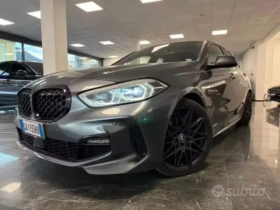Usata BMW 118 Efficient Dynamics 150 CV (110 kW) 2020 Grigio Utilitaria