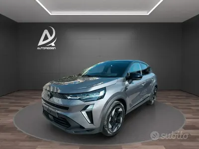 Usata Renault Captur Techno 91 CV (66 kW) 2025 Grigio SUV