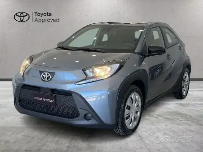 Nuova Toyota Aygo X Active 72 CV (52 kW) 2025 Blu SUV