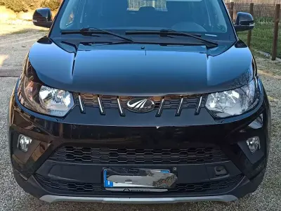 Usata Mahindra KUV100 87 CV (63 kW) 2020 SUV