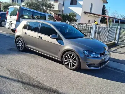 Usata VW Golf VII 150 CV (110 kW) 2016 Grigio Berlina