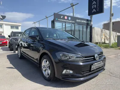 Usata VW Polo Comfortline 80 CV (58 kW) 2018 Nero Utilitaria