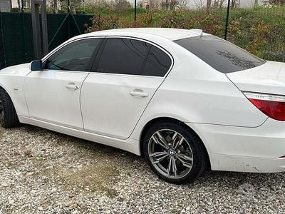 Usata BMW 520 2013 Bianco Utilitaria