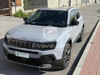 Uusi Jeep Avenger Summit 101 HP (74 kW) 2026 Harmaa Katumaasturi