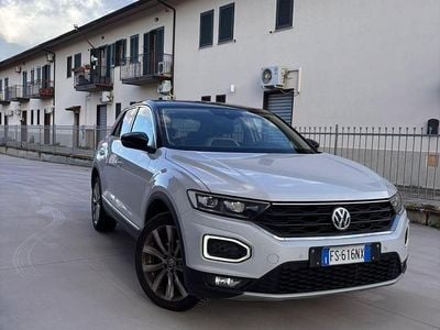 Usata VW T-Roc 116 CV (85 kW) 2019 Bianco SUV