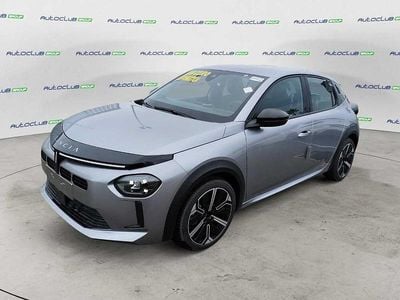 Nuova Lancia Ypsilon 100 CV (73 kW) 2025 Verde Utilitaria