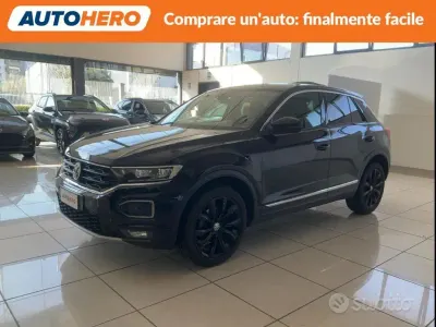 Usata VW T-Roc Advance 116 CV (85 kW) 2019 Nero SUV