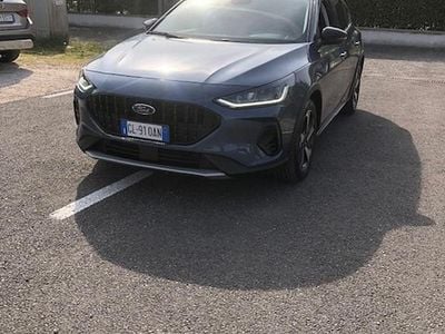 Usata Ford Focus 125 CV (91 kW) 2022 Blu Berlina